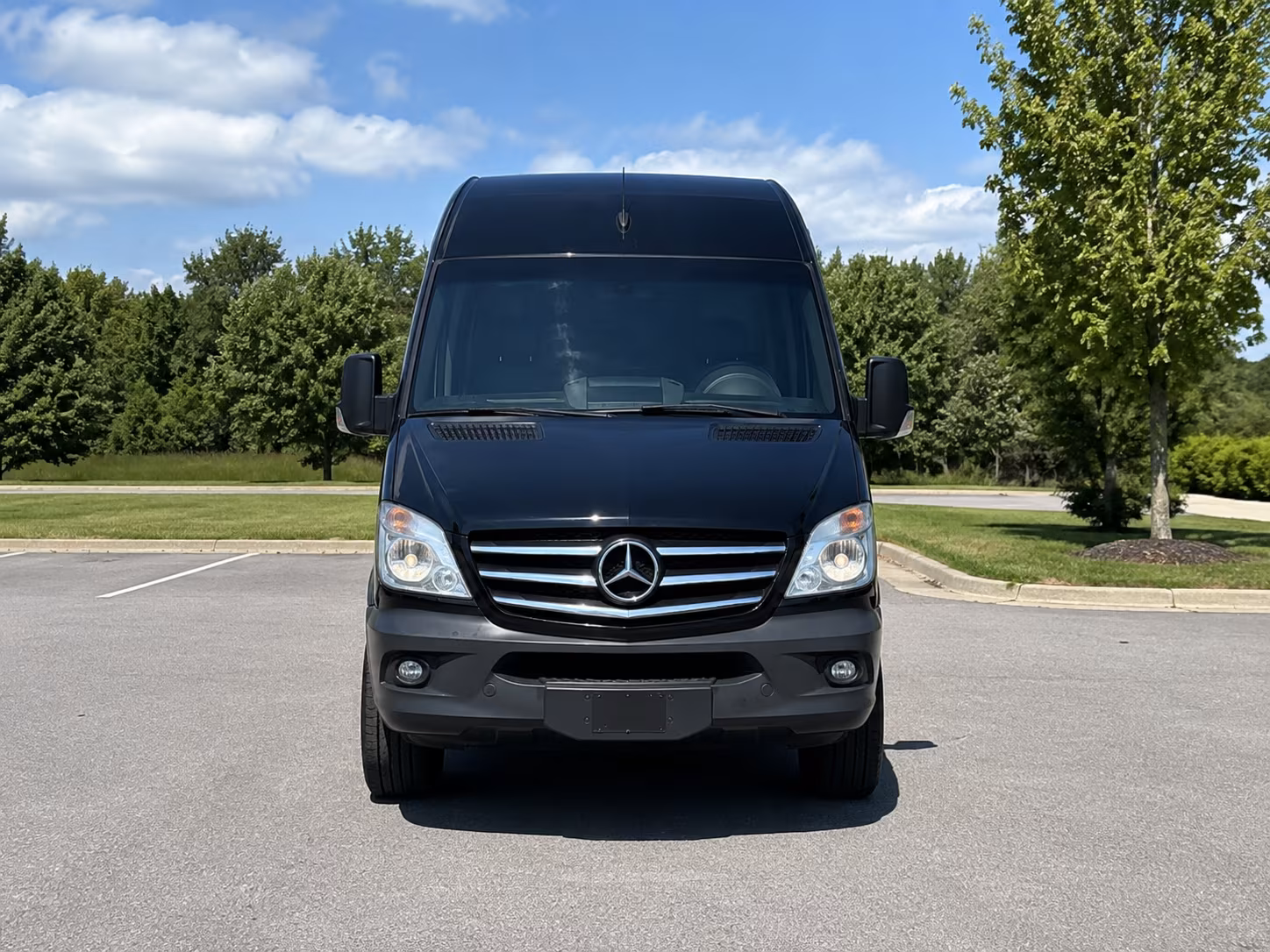 Union Airport Shuttle & Transportation party bus exterior