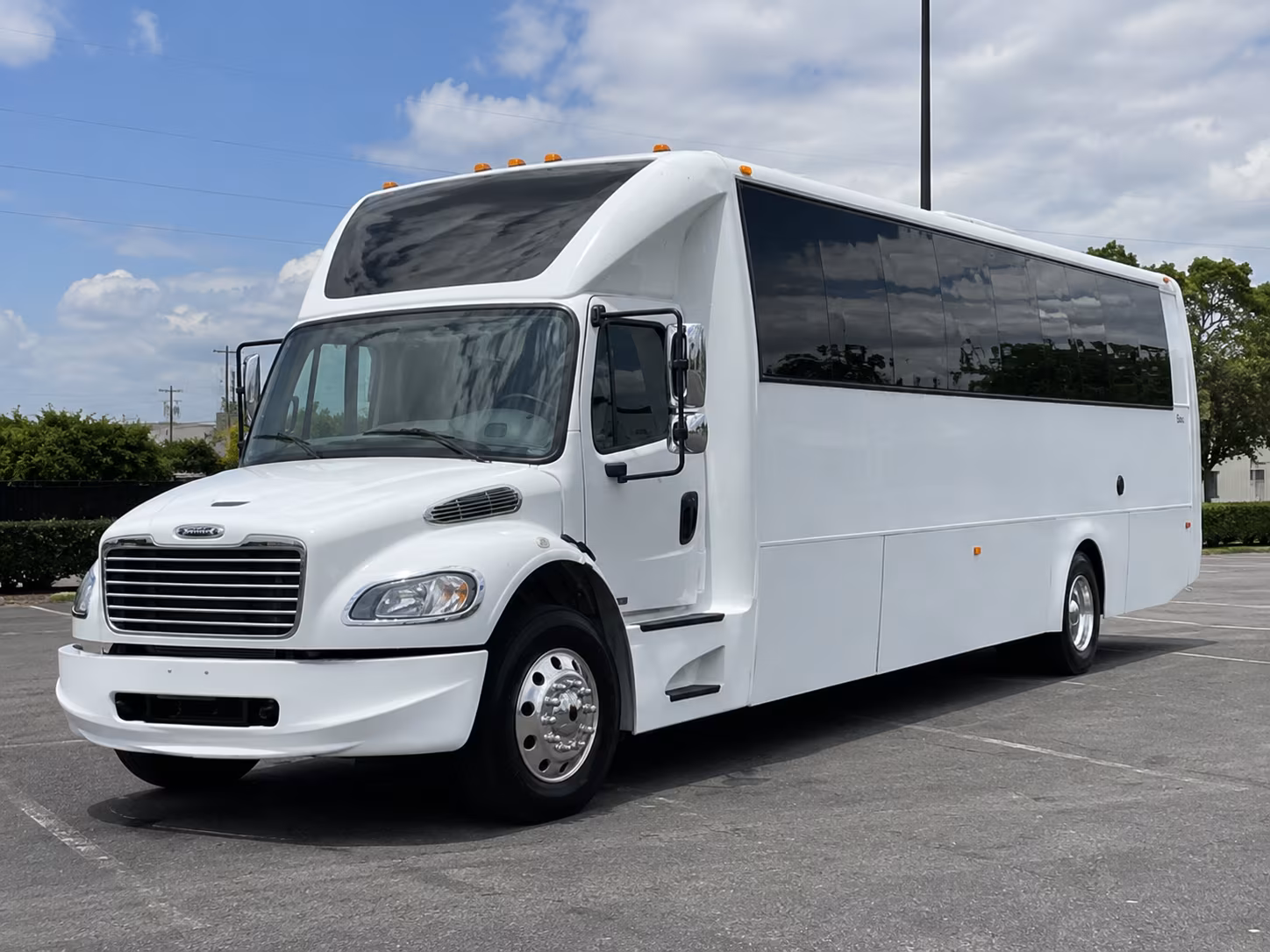 Woodbridge Township Winery Tour & Pub Crawl Transportation